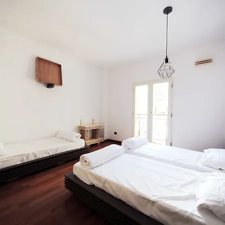 Dopa Hostel