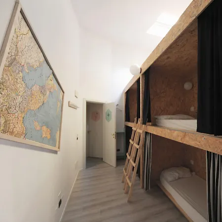 Dopa Auberge de jeunesse *