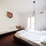 Dopa Hostel